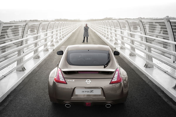 2009-nissan-370z