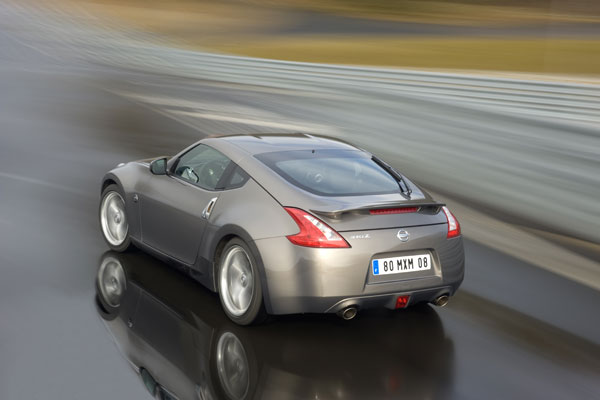 2009-nissan-370z