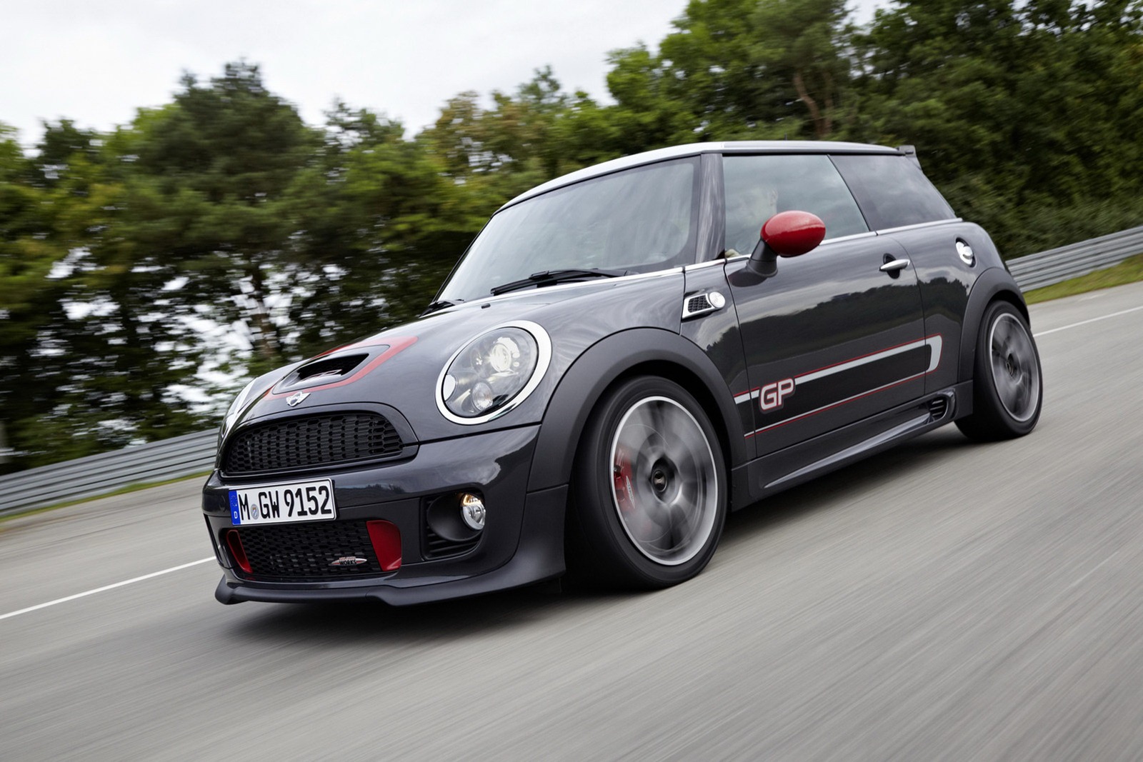 mini-john-cooper-works-gp-galerija