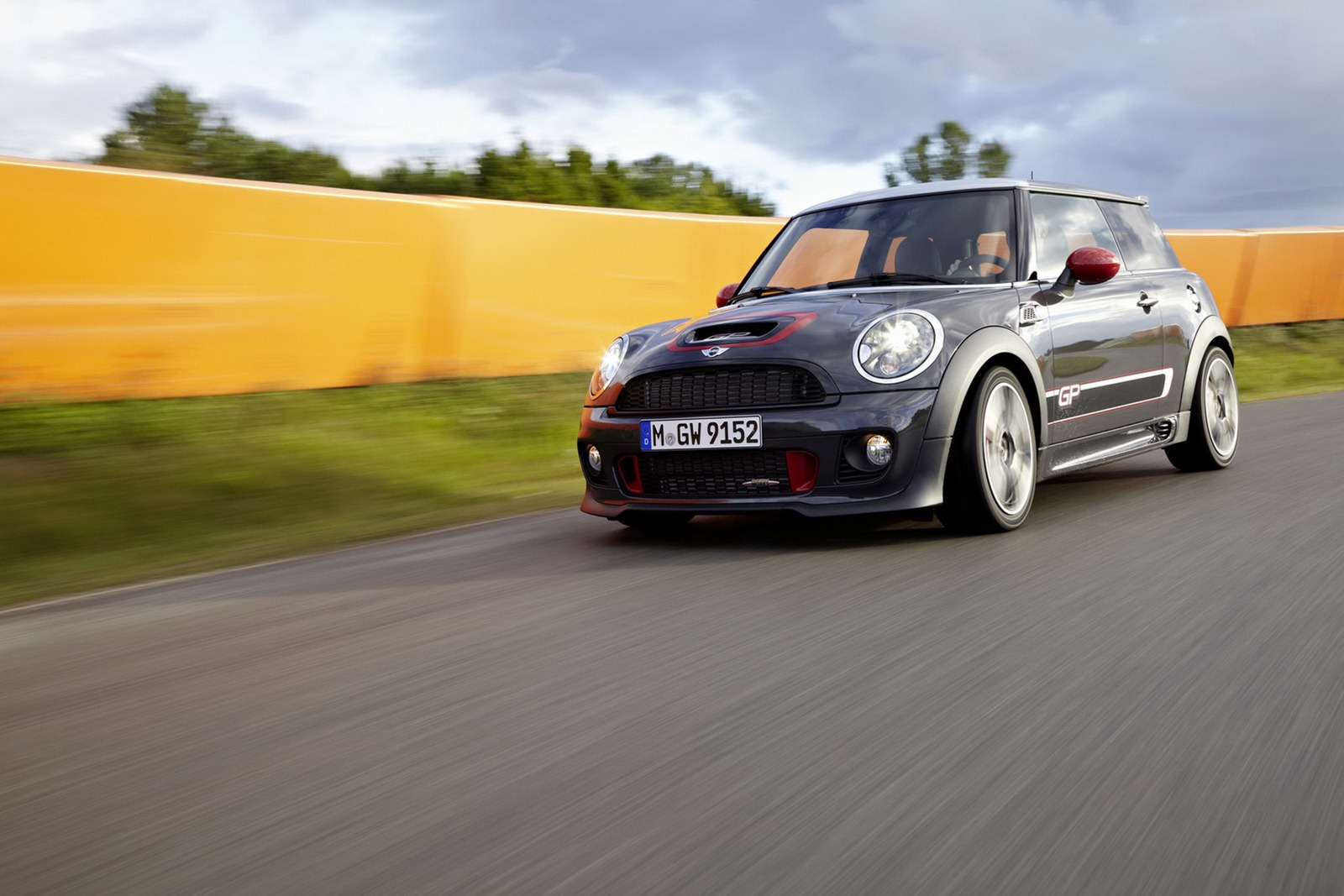 mini-john-cooper-works-gp-galerija