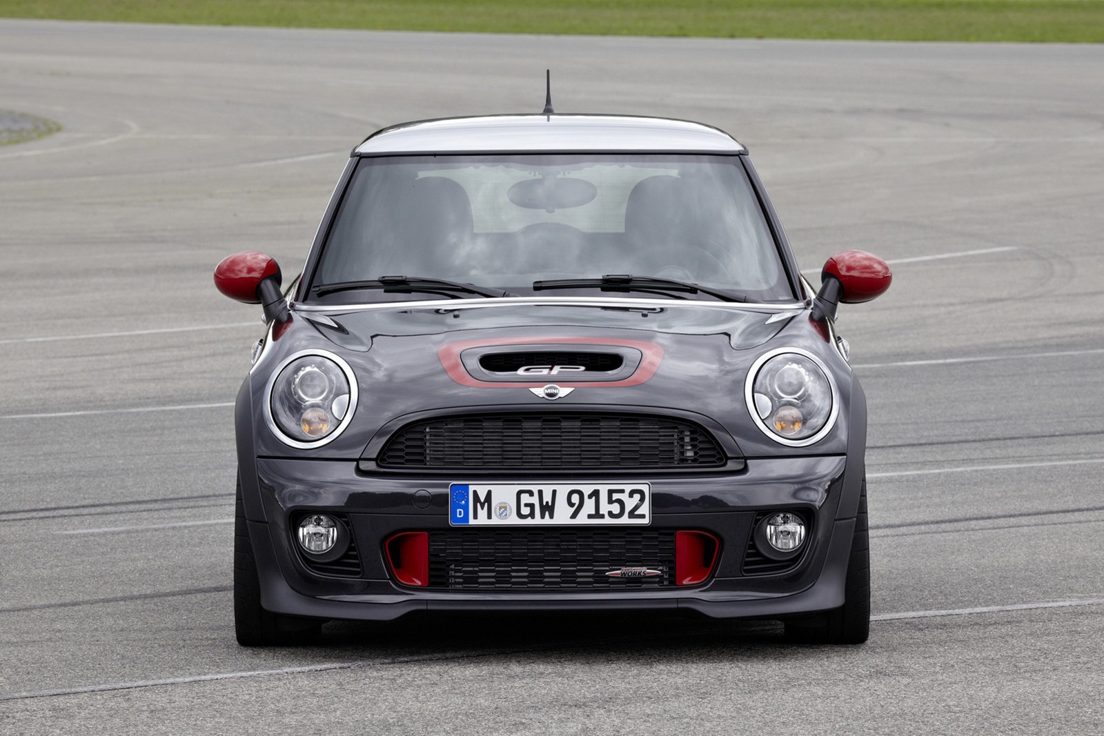mini-john-cooper-works-gp-galerija