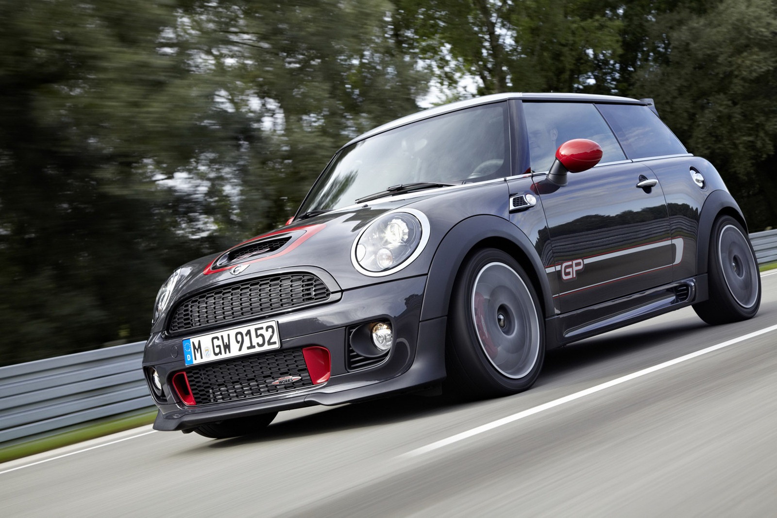 mini-john-cooper-works-gp-galerija