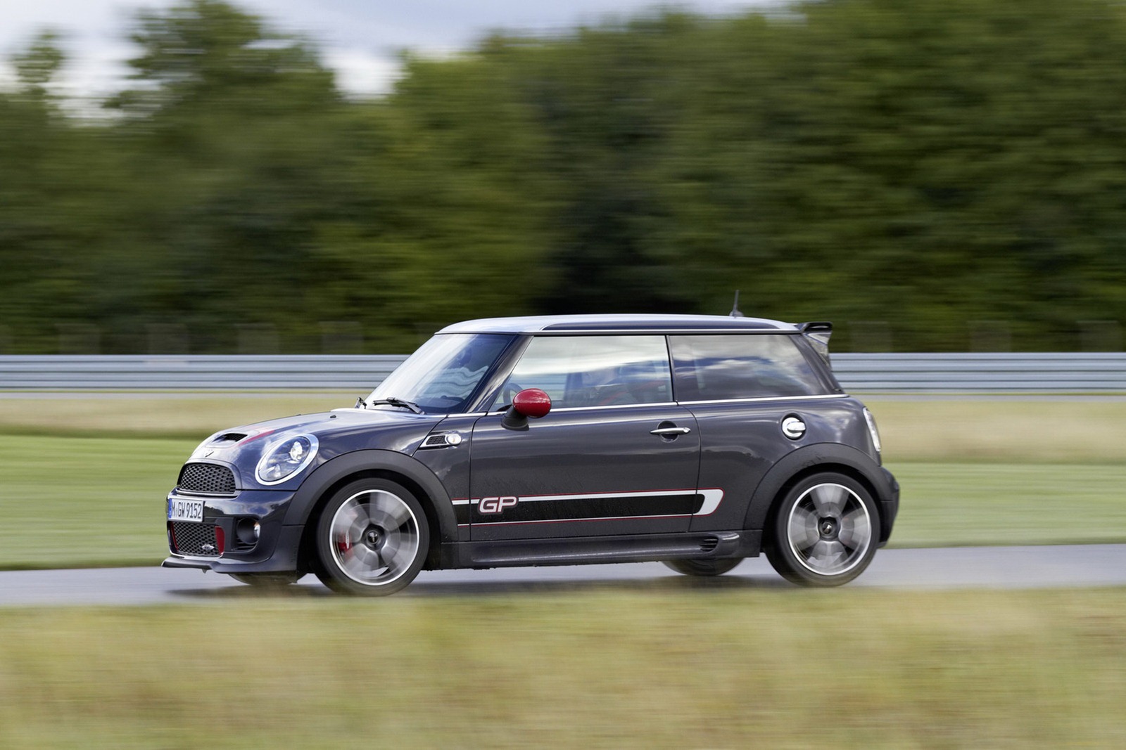 mini-john-cooper-works-gp-galerija