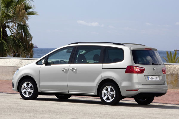 2010-seat-alhambra