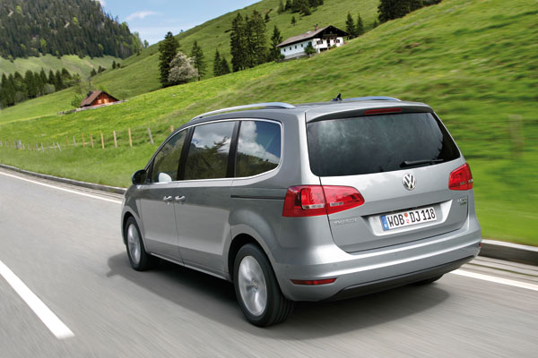 2010-volkswagen-sharan