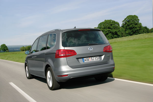 2010-volkswagen-sharan