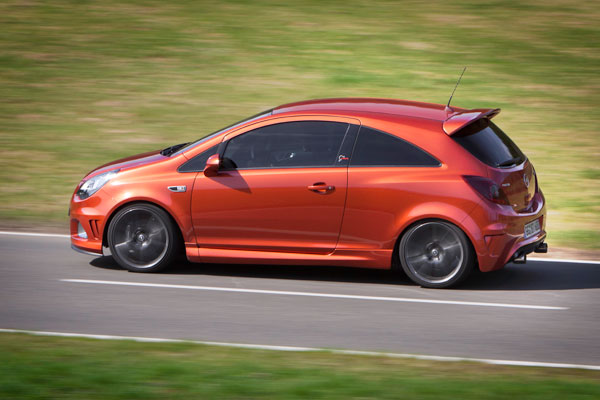 2011-opel-corsa-opc