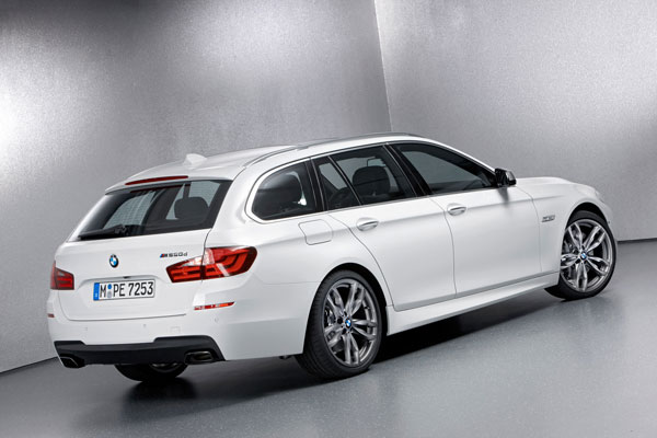 2012-bmw-m550d-touring