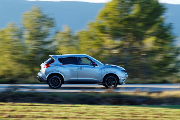 2013-nissan-juke-nismo