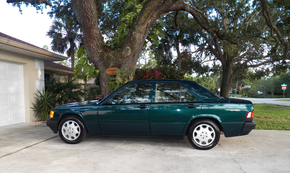 mercedes-190e-limited-edition-kao-nov