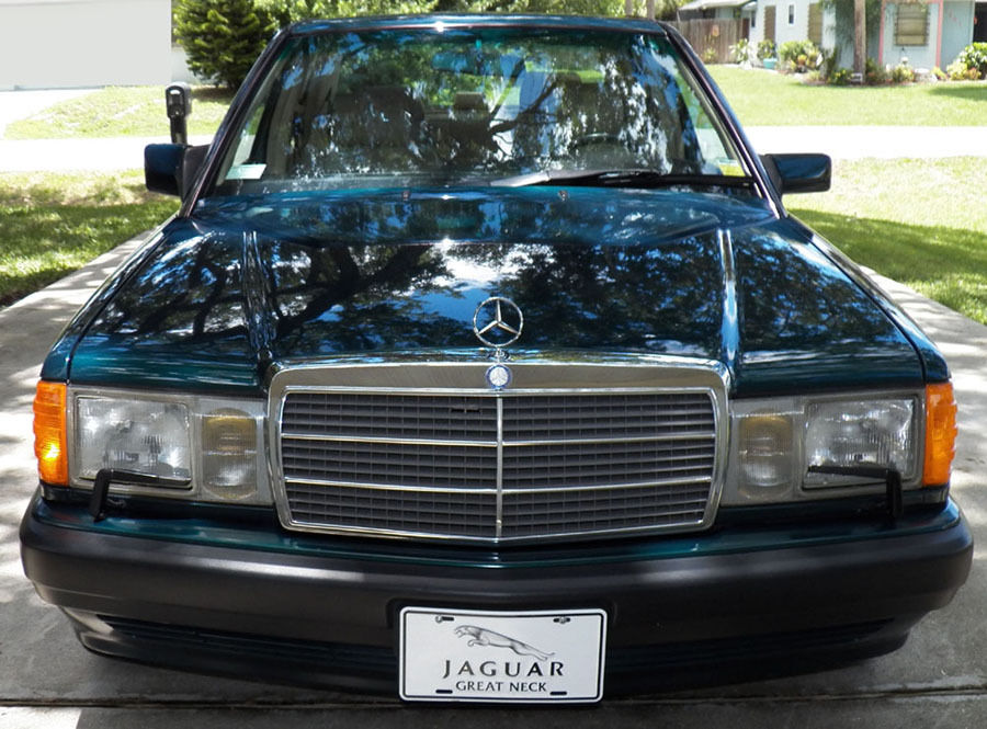 mercedes-190e-limited-edition-kao-nov