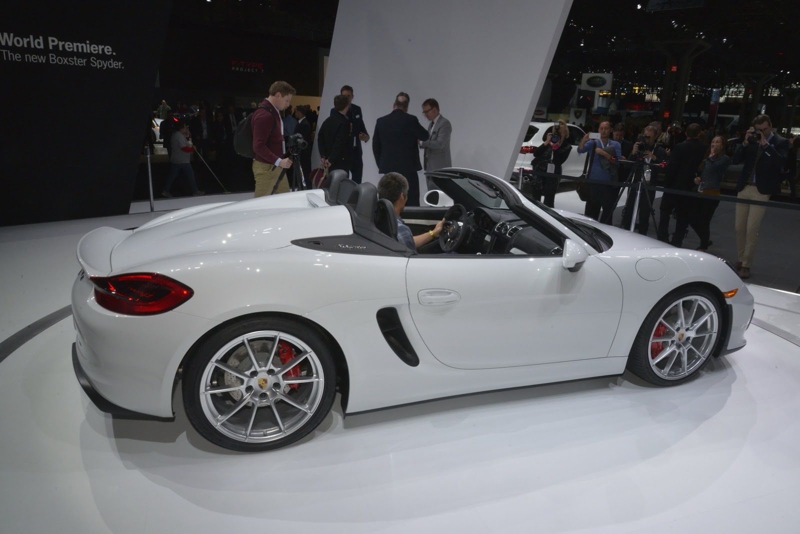 porsche-boxster-spyder