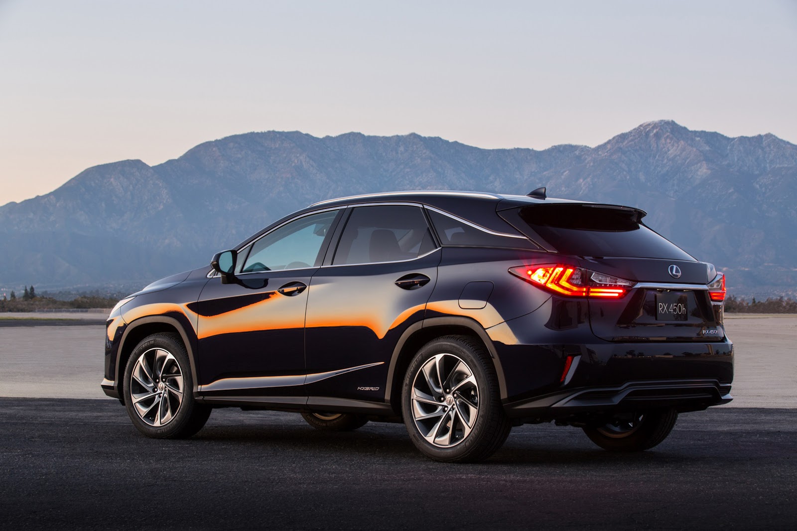 2016-lexus-rx-