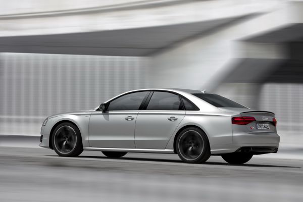 audi-s8-plus