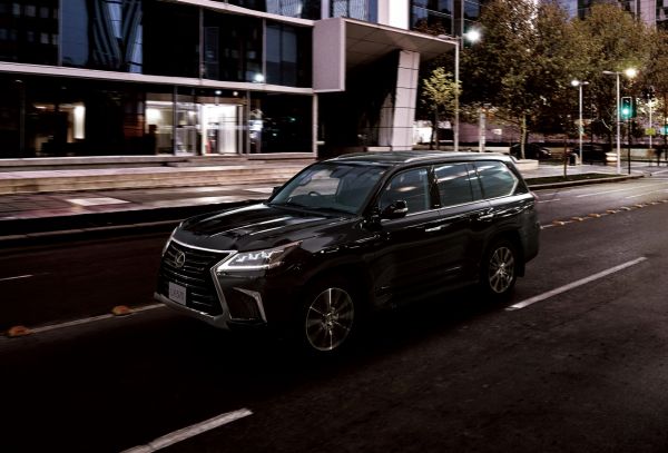 lexus-lx-570
