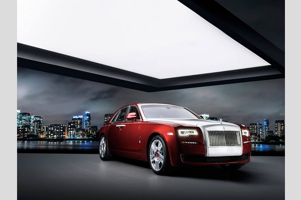 rolls-royce-ghost-red-diamond