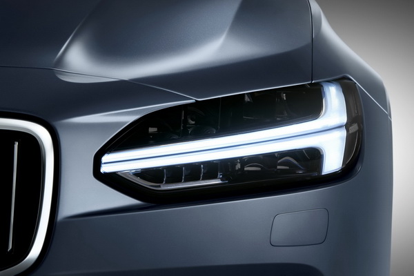volvo-s90-2017