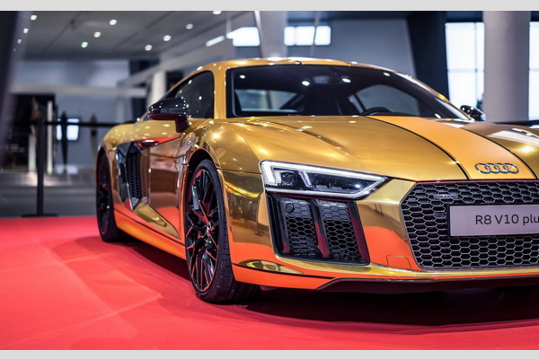 zlatni-r8-v10-plus