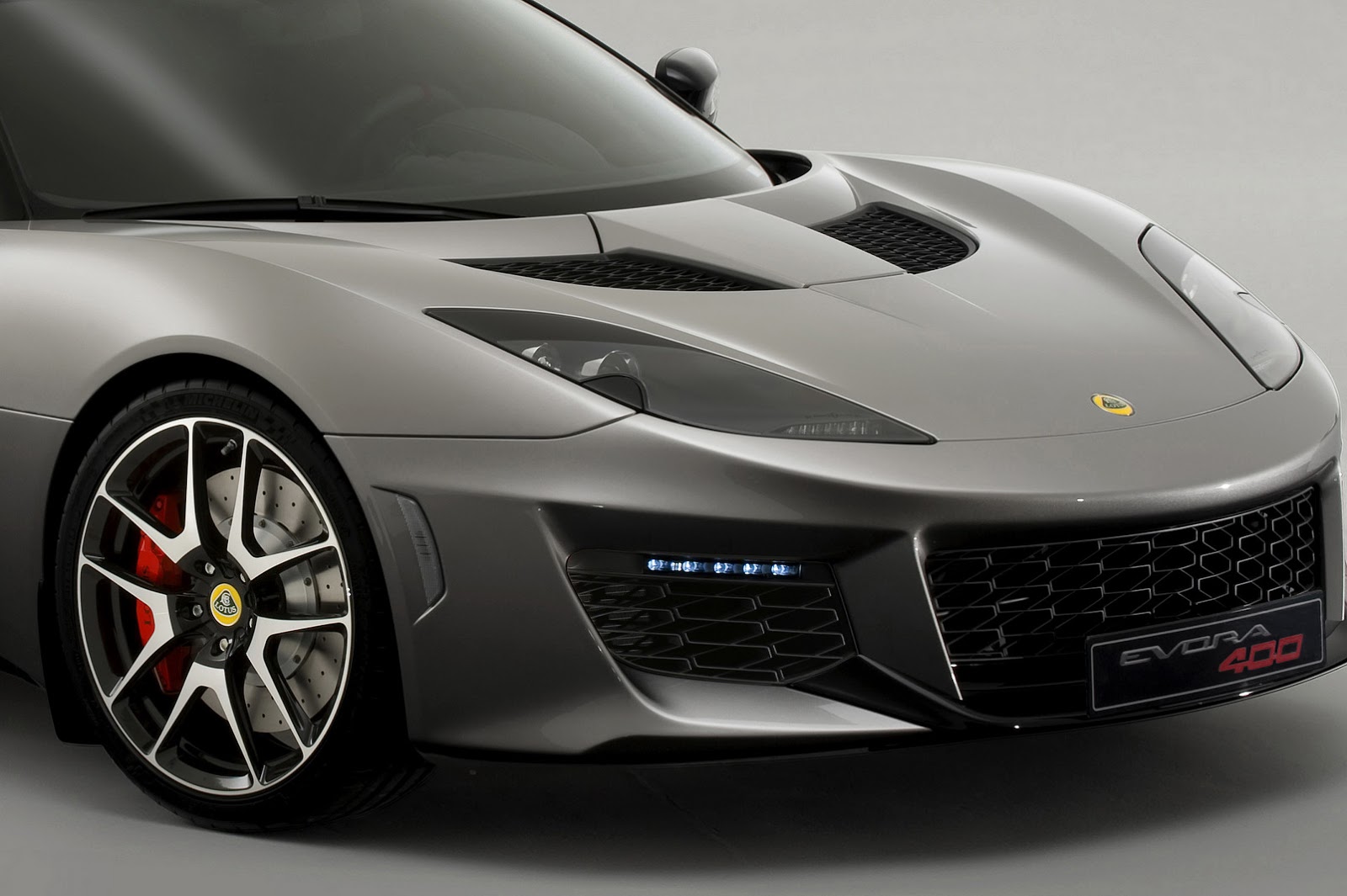 nova-lotus-evora-400-galerija-