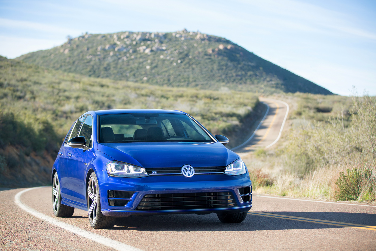 2015-vw-golf-r-galerija