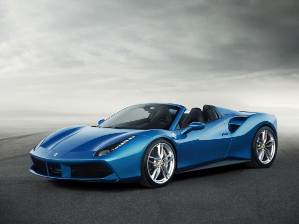 otkriven-ferrari-488-spider