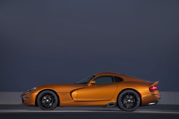 2015-dodge-viper-galerija