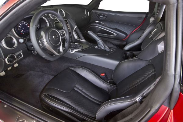 2015-dodge-viper-galerija