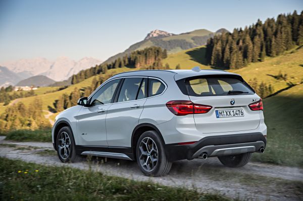 bmw-2016-x1-galerija