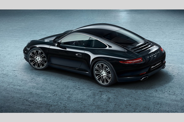 novi-porsche-911-i-boxster-black-edition-galerija