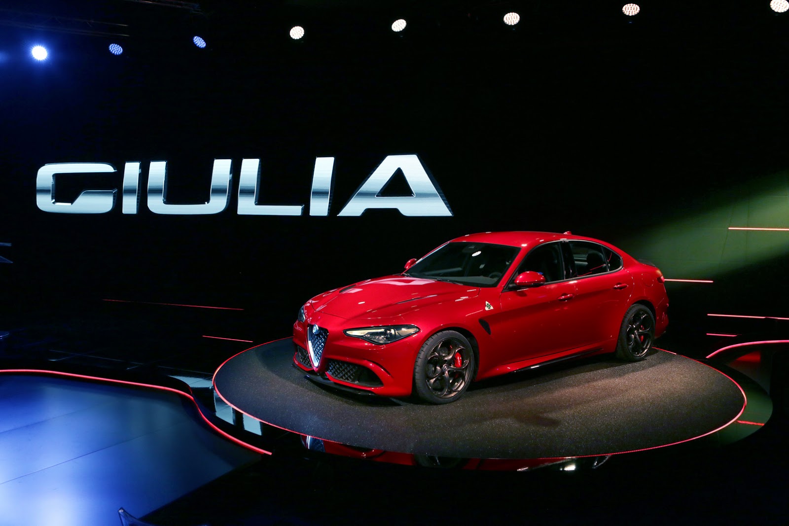 alfa-romeo-giulia-zvanicno