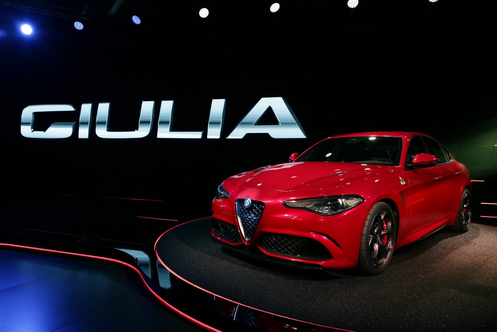 alfa-romeo-giulia-zvanicno