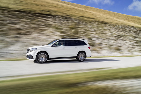 mercedes-gls-2017-galerija-i-detalji