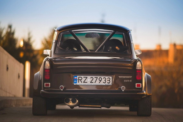 trabant-quattro