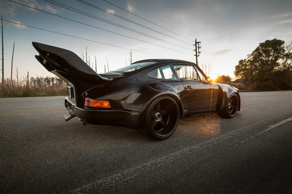 modifikovani-porsche-930-turbo