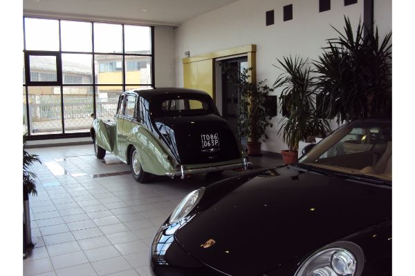 predstavljamo-1958-bentley-type-r