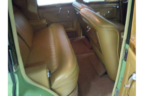 predstavljamo-1958-bentley-type-r