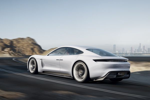 porsche-mission-e-concept-