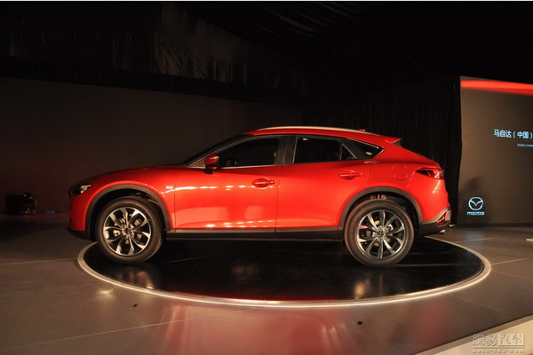 nova-2017-mazda-cx-4