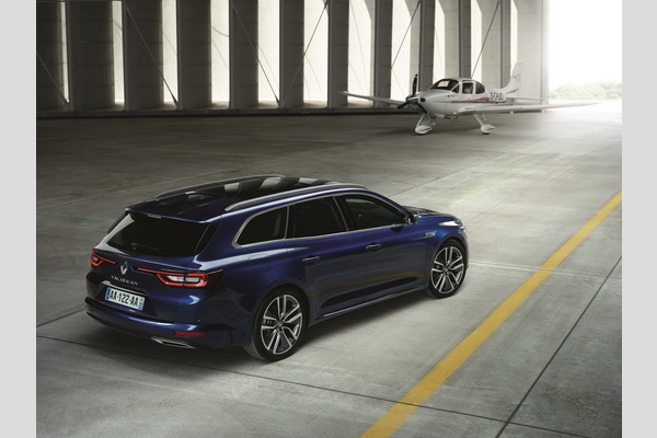 renault-talisman-estate-galerija