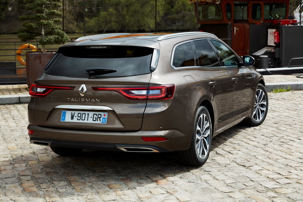 renault-talisman-estate-galerija