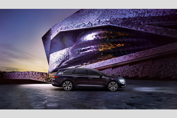 renault-talisman-estate-galerija