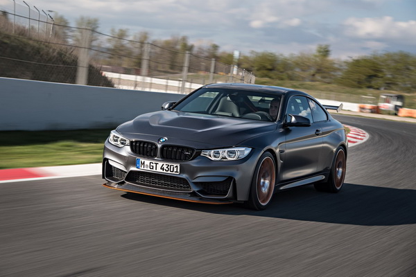 bmw-m4-gts-i-prethodnici