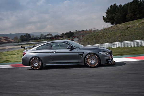 bmw-m4-gts-i-prethodnici