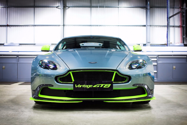 aston-martin-vantage-gt8