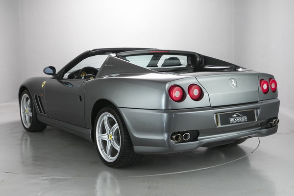 na-prodaju-ferrari-550-barchetta-575-superamerica