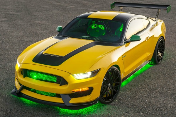unikatni-ford-mustang-shelby-gt350