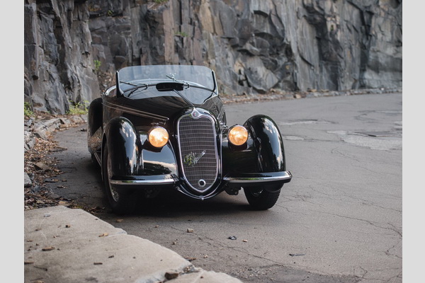 1939-alfa-romeo-8c-spider-za-25-miliona-dolara