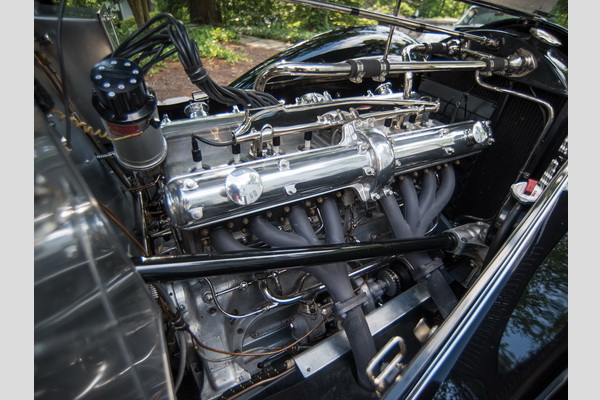 1939-alfa-romeo-8c-spider-za-25-miliona-dolara