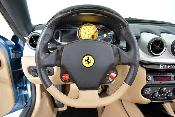 ferrari-599-sa-apertas-na-prodaju