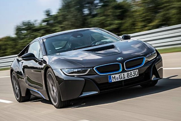 sledeci-bmw-i8-ce-biti-pravo-cudoviste